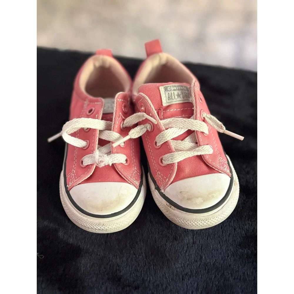 Converse All Star‎ Low Top Pink Canvas Infant Sneakers Size 7 771596F